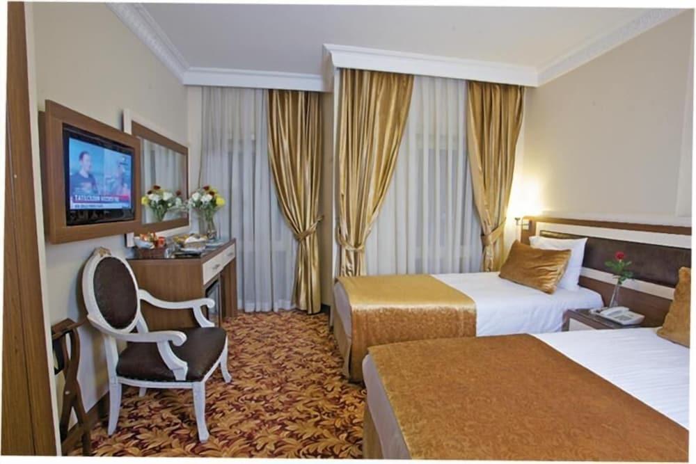 איסטמבול Grand Anatolia Hotel מראה חיצוני תמונה